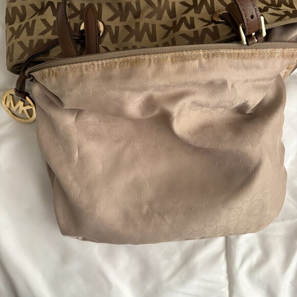 MICHAEL Michael Kors Brown Signature Logo Tote Leather Straps Shoulder Bag - Picture 14 of 14